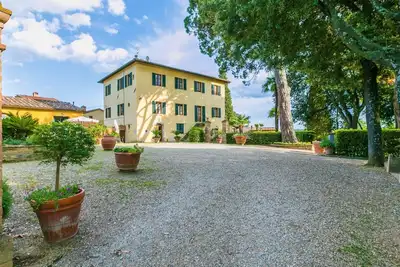 Image de Bel appartement dans une maison de vacances avec Wifi, piscine, Tv, terrasse, animaux admis, parking