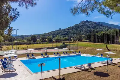 Image de Confortable appartement pour 4 personnes avec climatisation, Wifi, piscine, Tv et terrasse