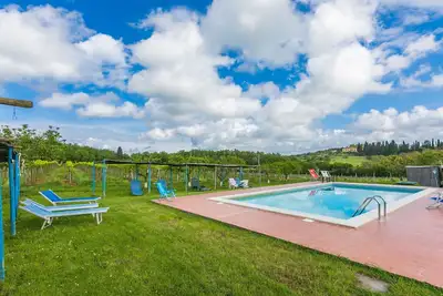 Image de Bel appartement dans une maison de vacances avec Wifi, piscine, Tv, patio, animaux admis et parking