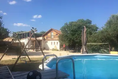 Image de Maison 110m2 + piscine, Sans voisins, en Campagne entre Uzès et Cévennes