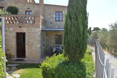 Image de Maison avec jardin privé dans les Crete Senesi