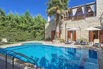 Image de Villa Asteri - Villa élégante traditionnelle