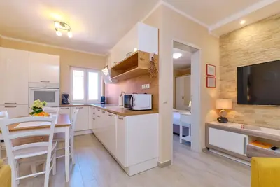 Appartement de deux chambres avec la terrasse Mali Losinj, Losinj (A-15201-c)