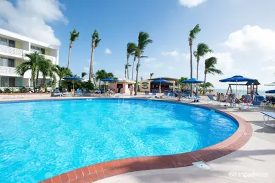 Image de Royal Islander La Plage à St. Maarten, disponible du 18 au 25 avril pour 1400 $