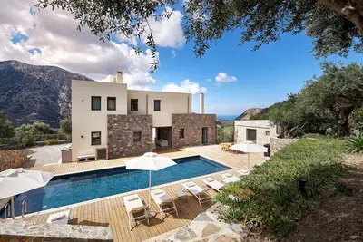 Image de Villa Adagio | Villa 5 Chambres avec Piscine Chauffée Écologique