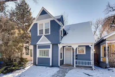 Image de Cette maison est une 2 chambre (s), 1 salle (s) de bain, située à Colorado Springs, Co.