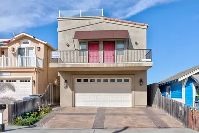 Image de Shellebration d'Oceano! Grande maison de plage, parfaite pour les escapades en famille!