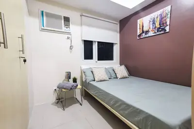 Image de Un espace chaleureux au cœur de Quezon City - Attaché à l'un des plus grands centres commerciaux