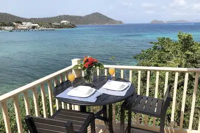 Image de Nouvelle annonce - Villa Latitudes - le plus proche de l'eau, très privé