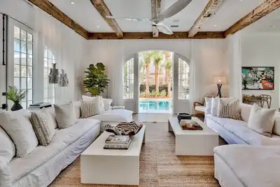 Image de Elysee Retreat: 5 Br, 4. 5 Ba Villa à Rosemary Beach, pour 16 personnes