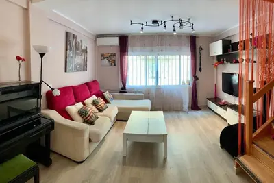 Image de Duplex à 3 minutes de la plage de Victoria Cadiz