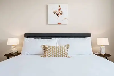 Image de Kasa | Dallas | Spacious 2bd/2ba Downtown Apartment