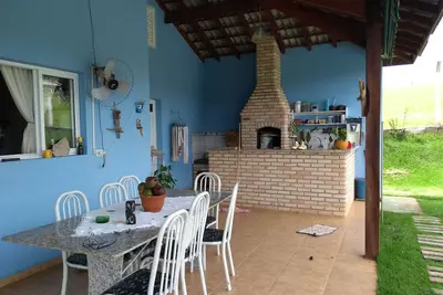 Image de Ferme familiale - Piscine, barbecue, paix et tranquillité à 150 km de Sp