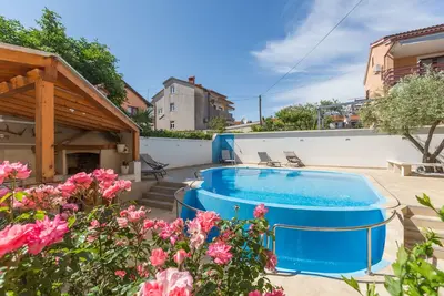 Image de Garçonnière avec la terrasse Novigrad (As-11242-b)