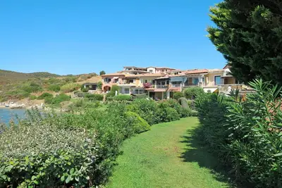 Image de Confortable appartement avec piscine, climatisation, Wifi, Tv, terrasse et animaux admis