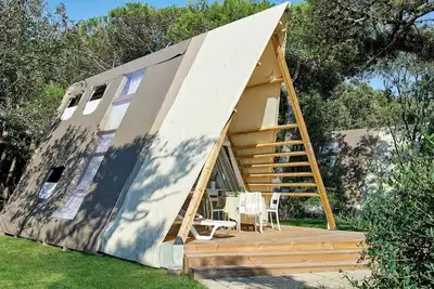 Image de Agréable appartement dans une maison de vacances avec Wifi, piscine, terrasse et parking