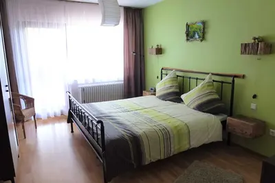 Image de Appartement 4 étoiles Kellerwald avec 2 chambres et un grand balcon - Apartments Finke