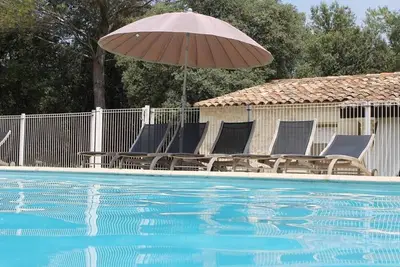 Image de Gite de charme dans un magnifique domaine provençal