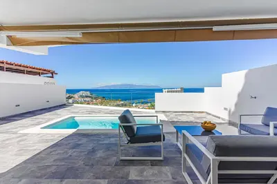Image de Magnificent Bungalow with panoramic views and private pool.