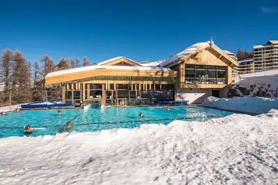Image de 3 pièces  31m2 lumineux, agréable, idéalement placé, sur les pistes, plein sud