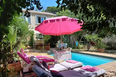 Image de Tres charmante villa  mitoyene sur les hauteurs d Aix en Provence