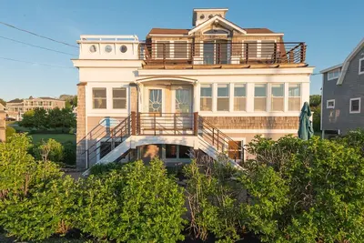 Image de Appartement en bord de mer avec vue sur Nubble sur Long Sands!