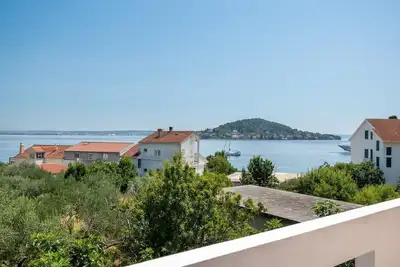 Image de Maison de vacances près de la mer Preko, Ugljan (K-18077)