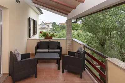 Image de Appartement de trois chambres avec la terrasse Valbandon, Fazana (A-9708-b)