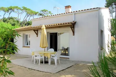 Image de Belle maison de vacances privée pour 4 personnes avec Wifi, Tv et terrasse