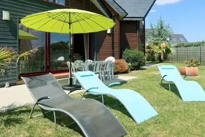 Image de Magnifique maison de vacances privée pour 8 personnes avec Wifi, Tv, terrasse et parking