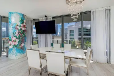 Image de * Nouveau * Hyde Lounge Midtown Miami - Exclusive Miami Condo! ! ! ! !