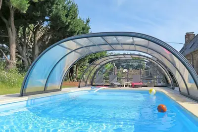 Image de Magnifique maison de vacances privée pour 5 personnes avec Wifi, piscine, Tv et terrasse