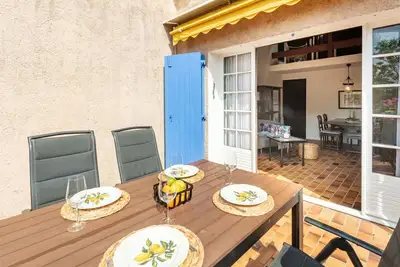 Image de Magnifique maison de vacances avec Wifi, climatisation, Tv, terrasse et animaux admis