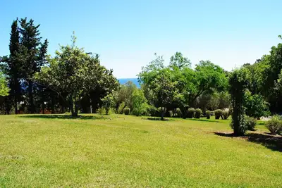 Image de Appartement avec climatisation, Wifi, Tv, terrasse, animaux admis, vue panoramique, parking