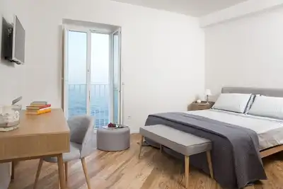 Image de Appartement de luxe château au bord de l'eau