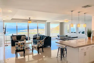 Nouveau Condo Avant Plage. . . Mins Du Centre-Ville De Rosarito Et Secondes À Une Plage De Sable
