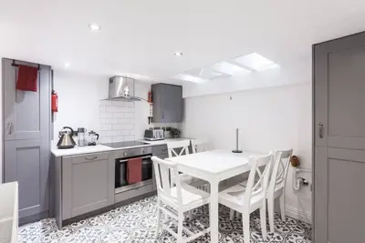 Image de Maison familiale de 8 chambres Westminster Central London - Unit 1