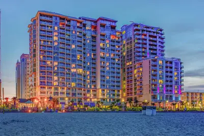 Image de Luxueux Condo 2 Bdrm - Oceanfront View @ Oceanaire Resort à Virginia Beach