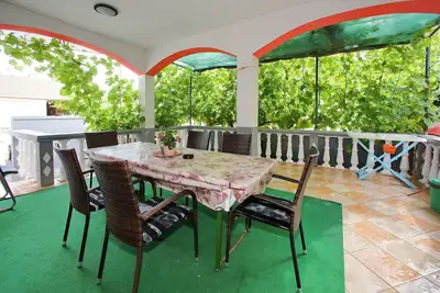 Image de Appartement de deux chambres avec la terrasse Bibinje, Zadar (A-18066-b)
