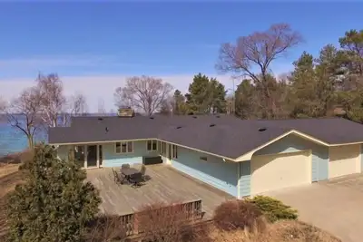 Image de Maison familiale du lac Michigan au nord de Manistee