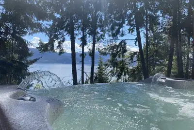 Image de Combinaison parfaite Ski / Lac / Chalet de montagne - Lake Pend Oreille Idaho