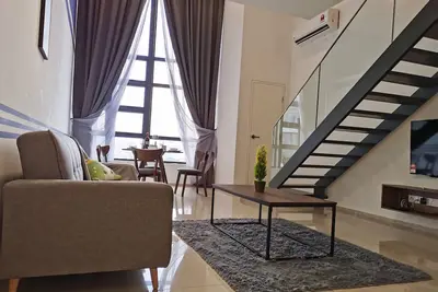 Image de Chez soi loin de chez soi par Duke Homes * 1404 *