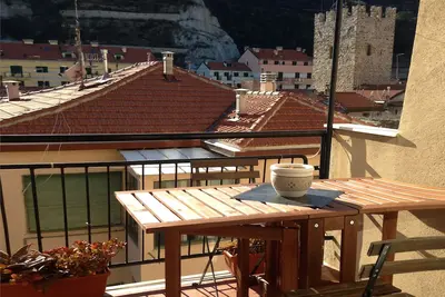 Image de Casa Luminosissima e Tranquilla nel Centro Storico di Noli a due Passi dal Mare