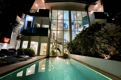 Image de Deux villas adjacentes avec de belles vues sur l'océan