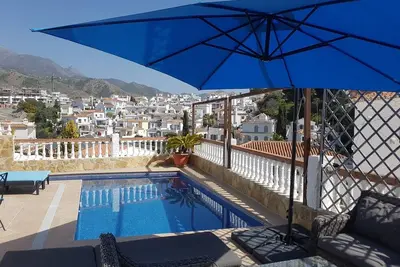 Image de The Orquids - 4 lits, 2 bains, 8 couchages, Wifi gratuit