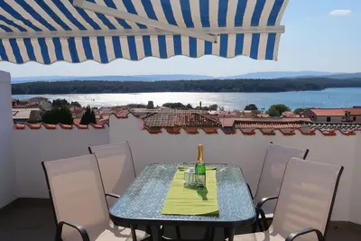 Image de Agréable appartement pour 4 personnes avec Wifi, climatisation, Tv, terrasse et animaux admis