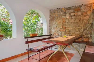 Image de Bel appartement pour 5 personnes avec climatisation, Wifi, Tv, terrasse et animaux admis