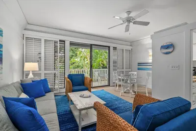 Image de Beachfront Resort! Magnifique condo à la plantation Kiahuna!