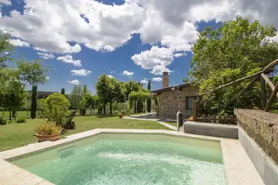 Image de Maison de vacances privée avec climatisation, bain à remous, piscine privée, Wifi, Tv, terrasse