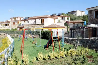 Image de Agréable appartement avec climatisation, Wifi, piscine, Tv, terrasse et animaux admis